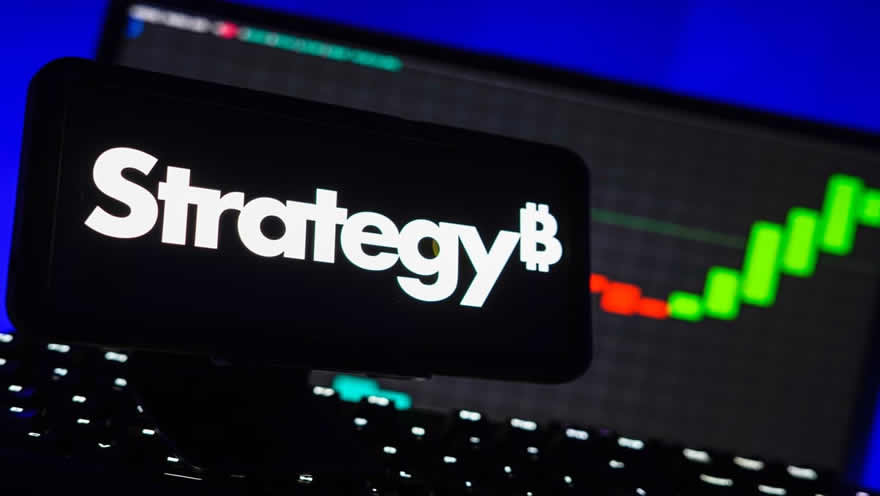 买BTC还是买MSTR？解析Strategy公司的资本飞轮